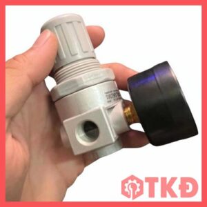 van điều áp stnc gr2000 4
