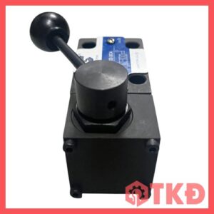 van phân phối thủy lực gạt tay dmg-02-3c4 lắp đế 5